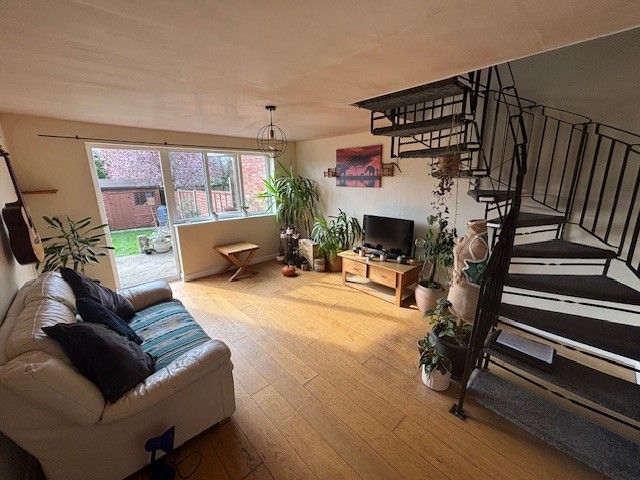 Property photo 3 of 12 Bedroom 1