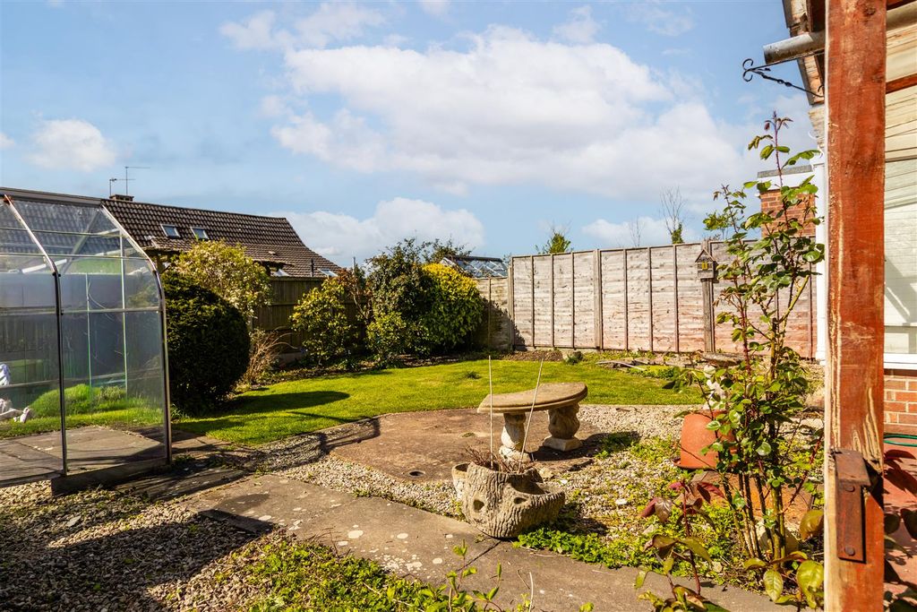 Property photo 3 of 20