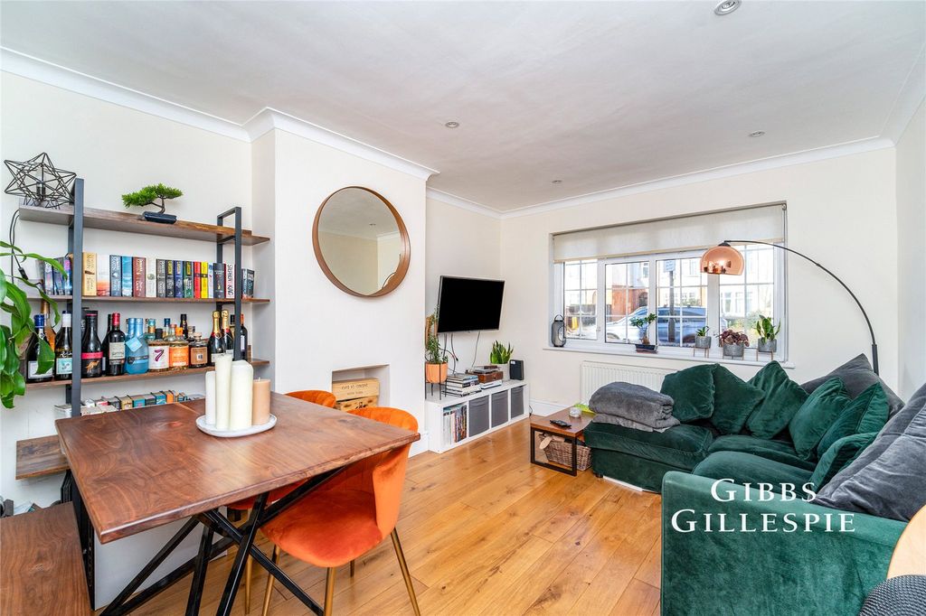 Property photo 2 of 18 Picture No. 03