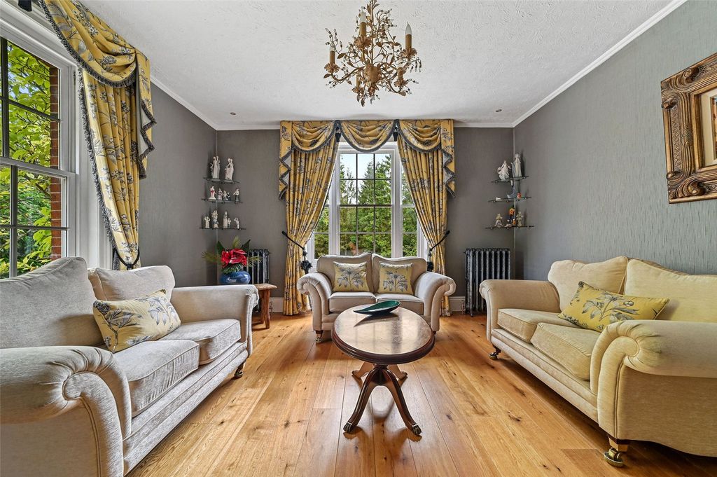 Property photo 2 of 22 Picture No. 03