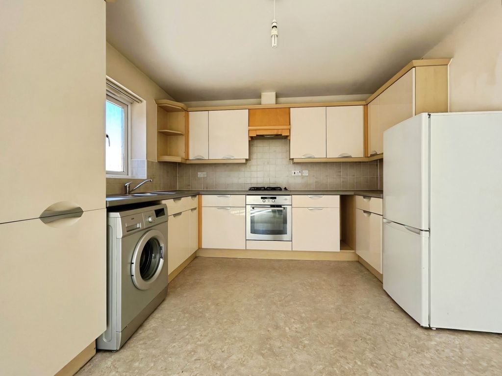 Property photo 2 of 11 Pbox-Img.Jpg