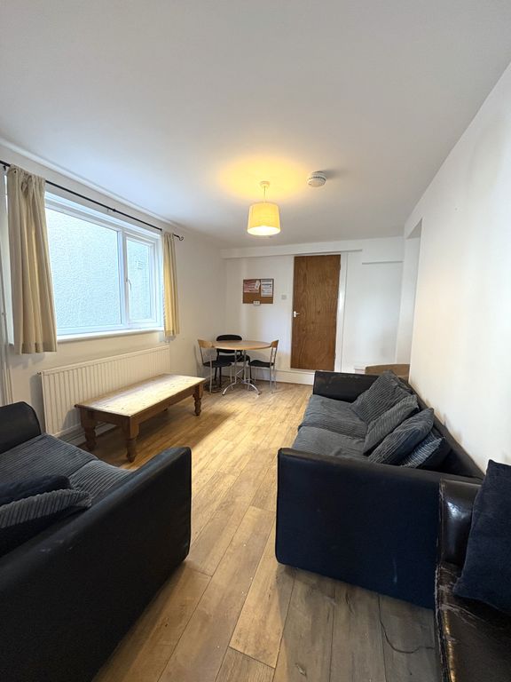 Property photo 2 of 16 Img_7485