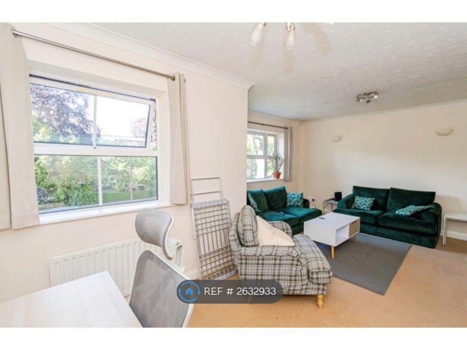 Property photo 3 of 15