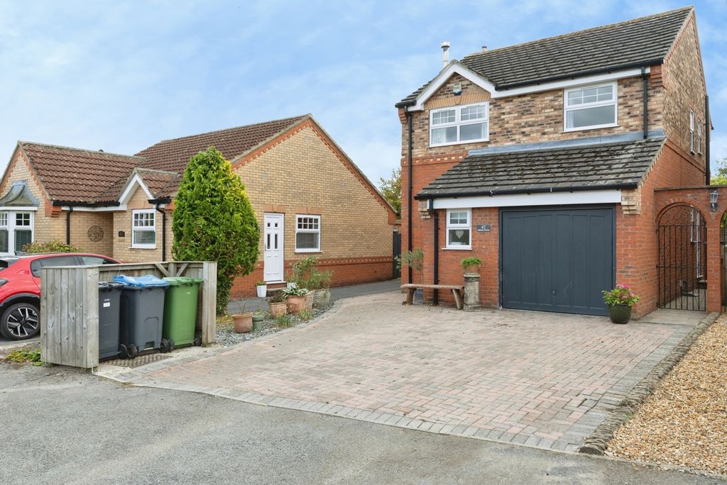 3 bed detached house for saleIddison Drive, Bedale, North Yorkshire DL8