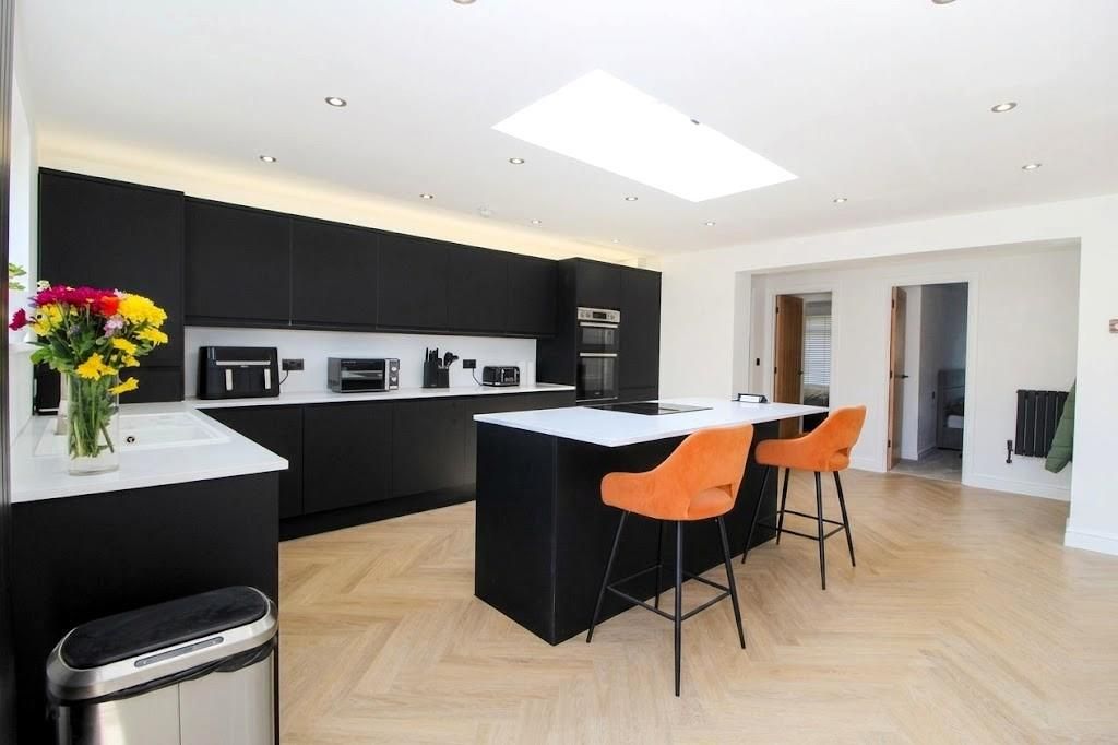 Property photo 2 of 18 9d13F582-E456-4A95-950c-Ab057E8F23d0.Jpg