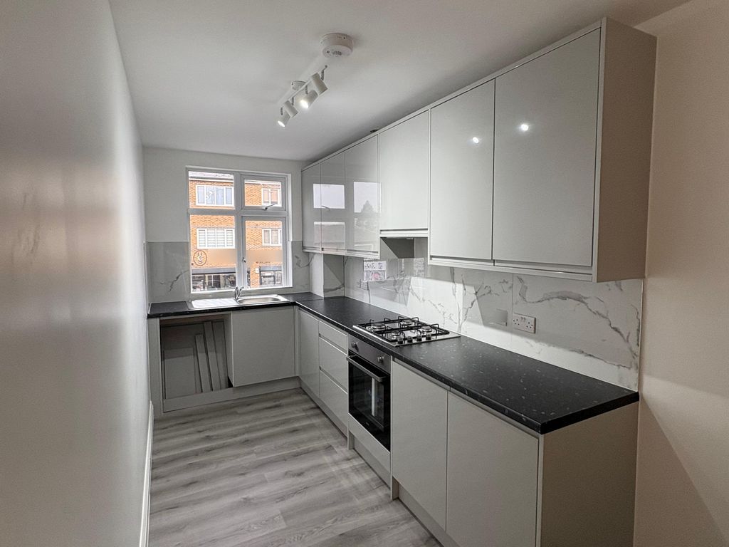 Property photo 2 of 7 Photo 1