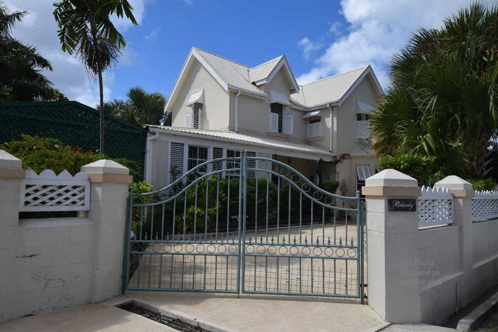 Property photo 1 of 13