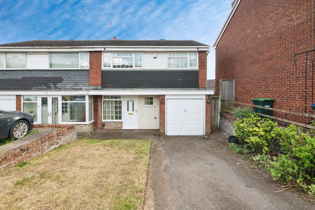 Property photo 1 of 17