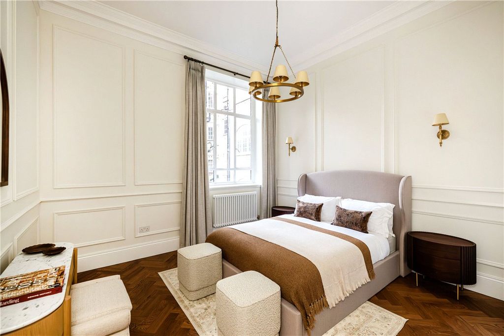 Property photo 3 of 24 Picture No. 07