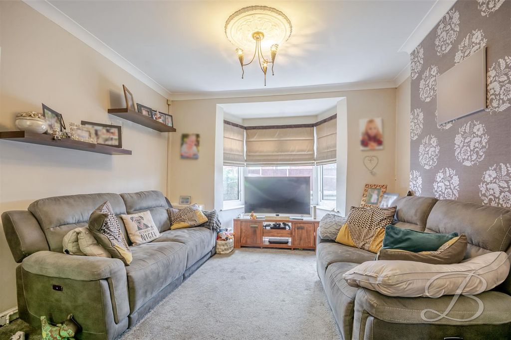 Property photo 3 of 18 Ccltd-15.Jpg