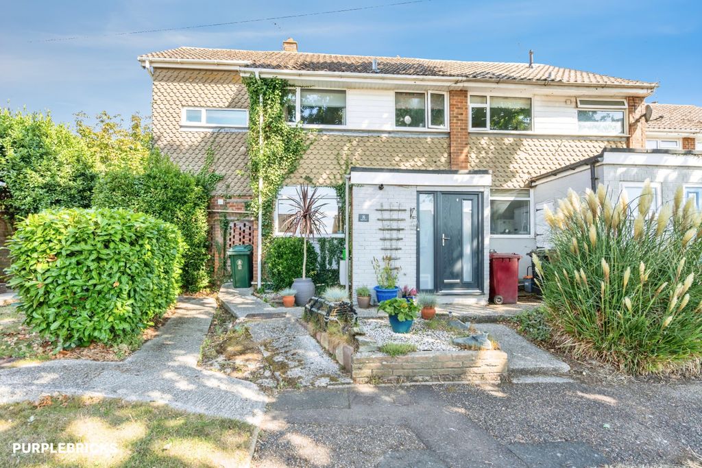 Property photo 2 of 20
