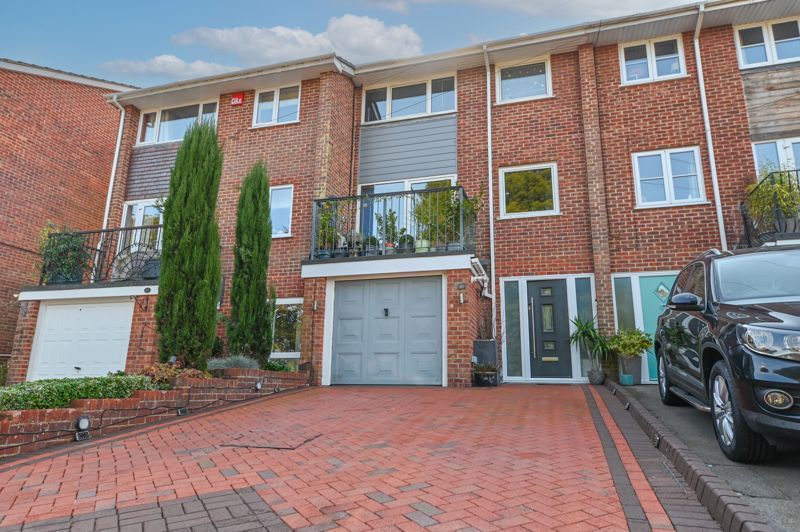 Property photo 1 of 21 Photo 18