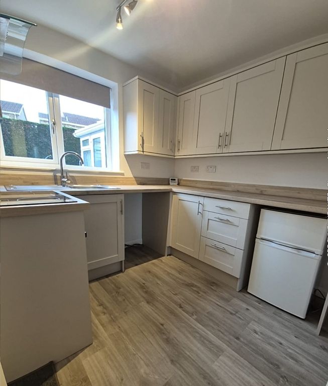 Property photo 3 of 17 Photo 2