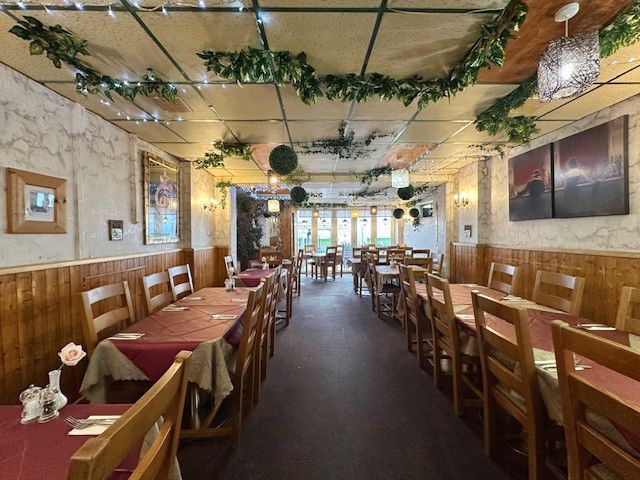 Property photo 3 of 28