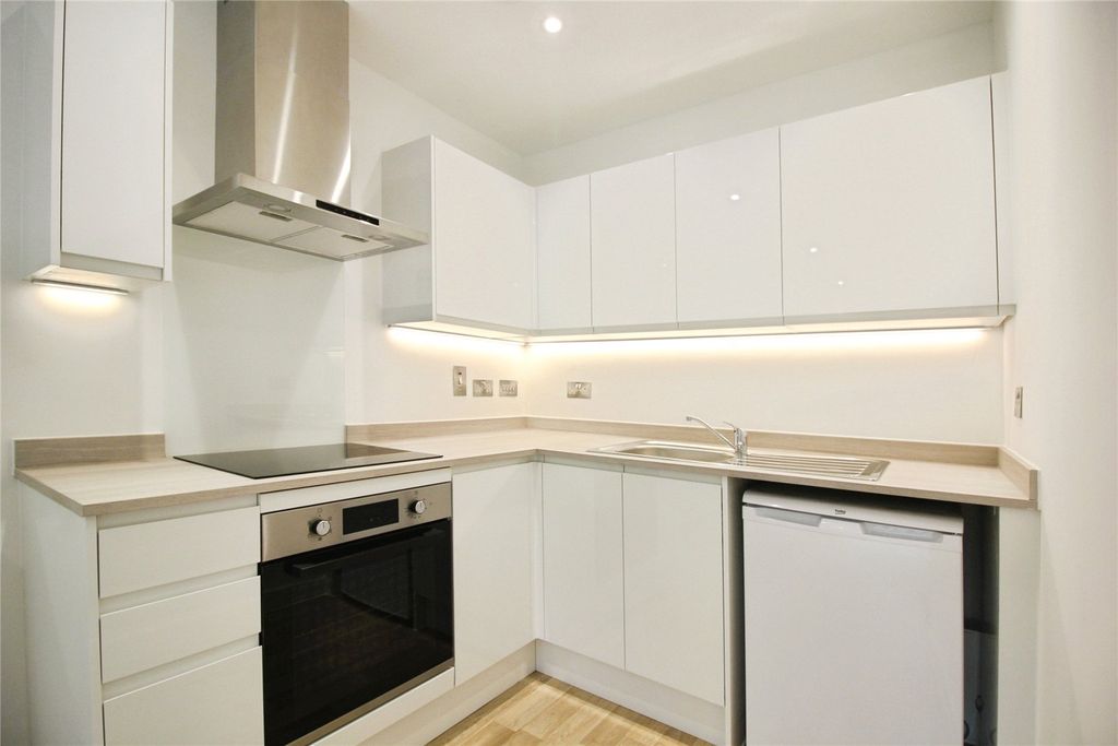 Property photo 2 of 6 Picture No. 06