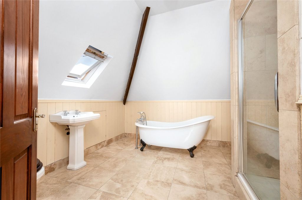 Additional image 28 of 6 bed detached house for saleToller Road, Stoneygate, Leicester LE2