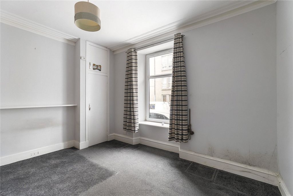 Property photo 2 of 14 Picture No. 06