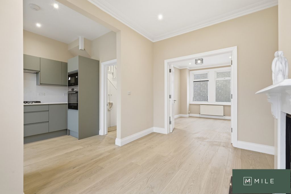 Property photo 2 of 13 Img_2725