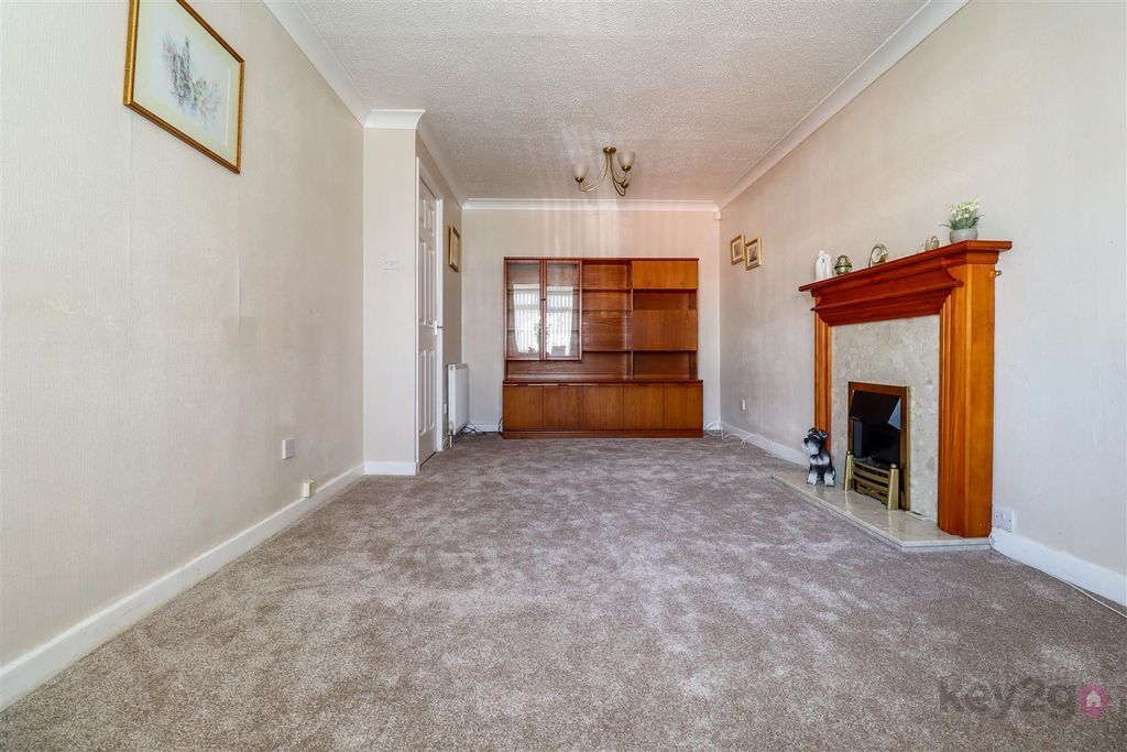 Property photo 3 of 14 Img_2336.Jpg