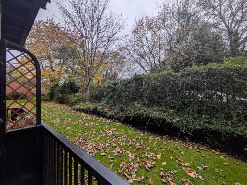 Property photo 3 of 7 Photo 4