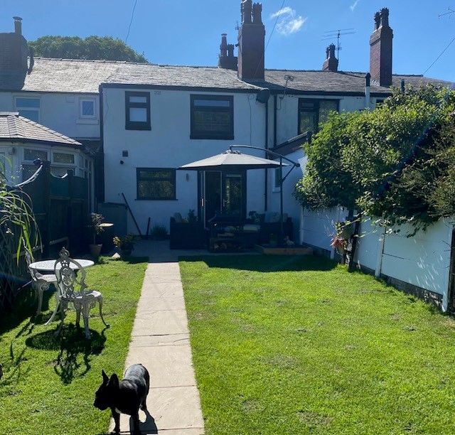 Property photo 1 of 21