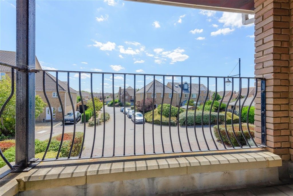 Property photo 3 of 20 Balcony