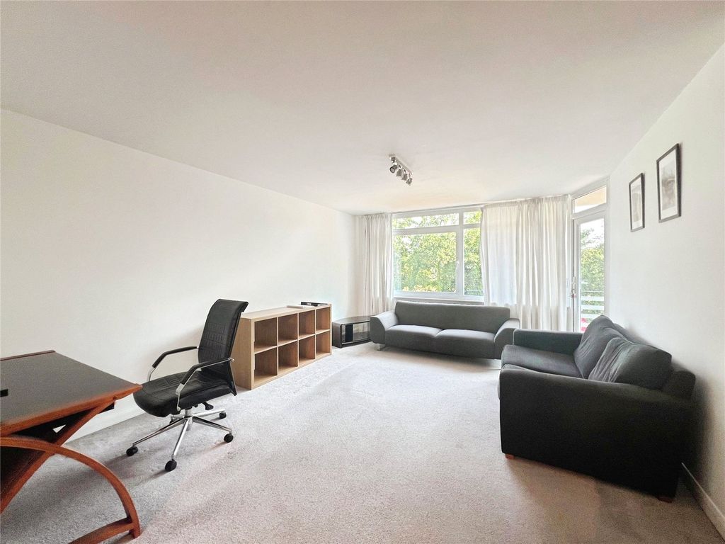 Property photo 3 of 11 Picture No. 11