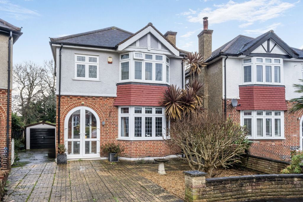 Property photo 1 of 22 1410531-3-698De65...