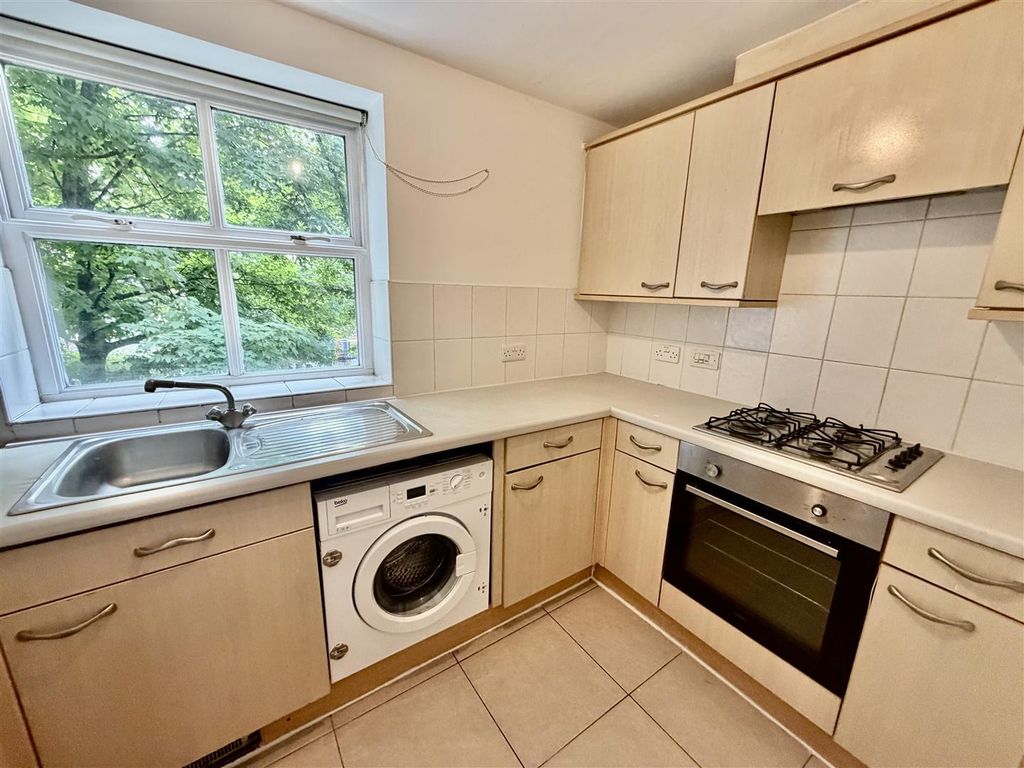 Property photo 3 of 6 The Property Comprises
