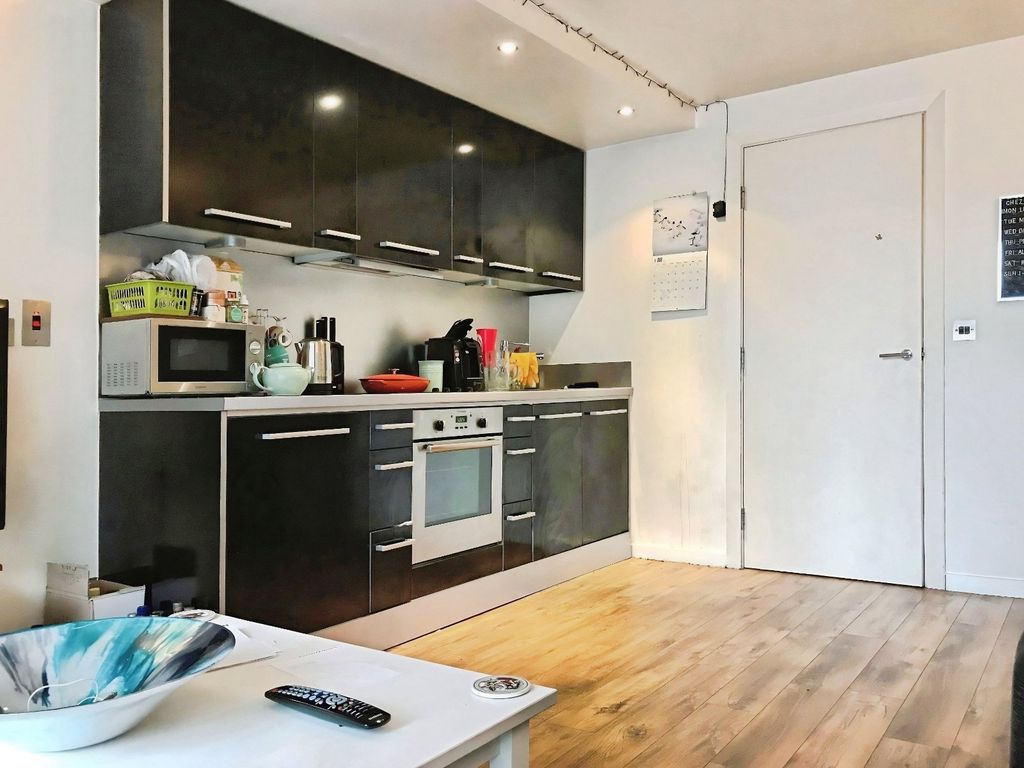 Property photo 3 of 9 Picture No. 25