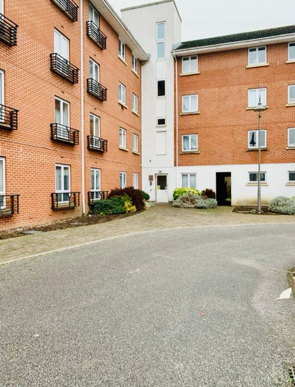 Property photo 2 of 5