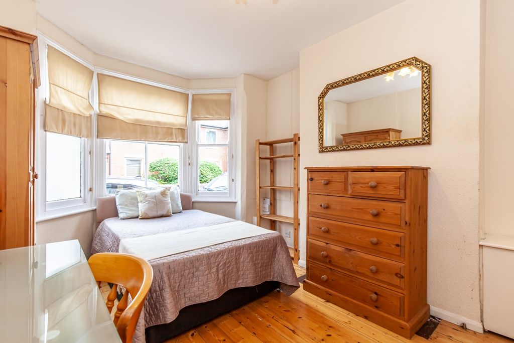 Property photo 3 of 13 166064