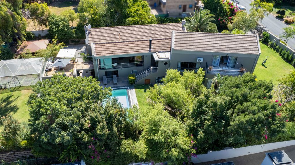 Property photo 1 of 69 Dbv1692456