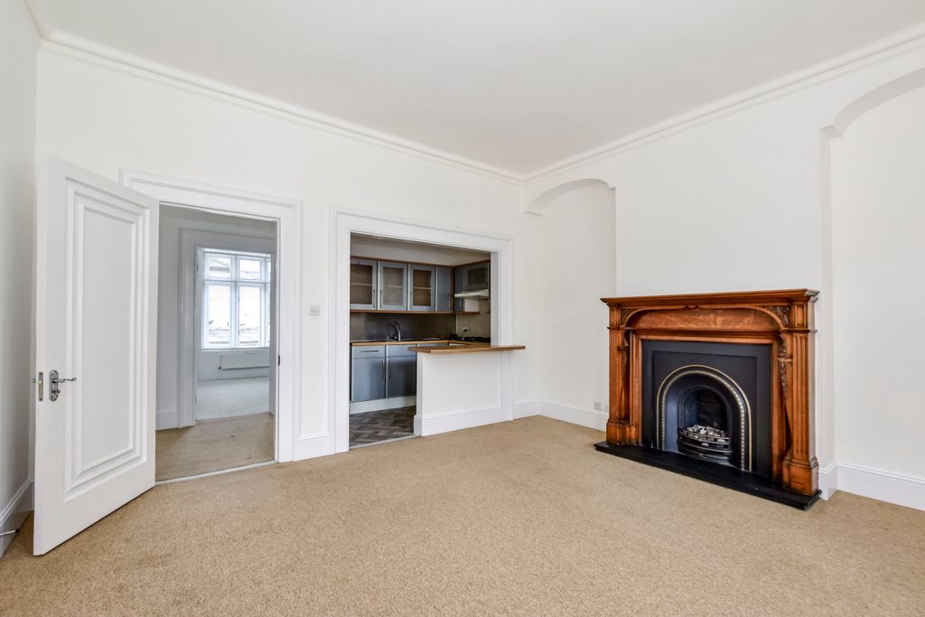 Property photo 3 of 19 Dsc_0217-Dsc_0218