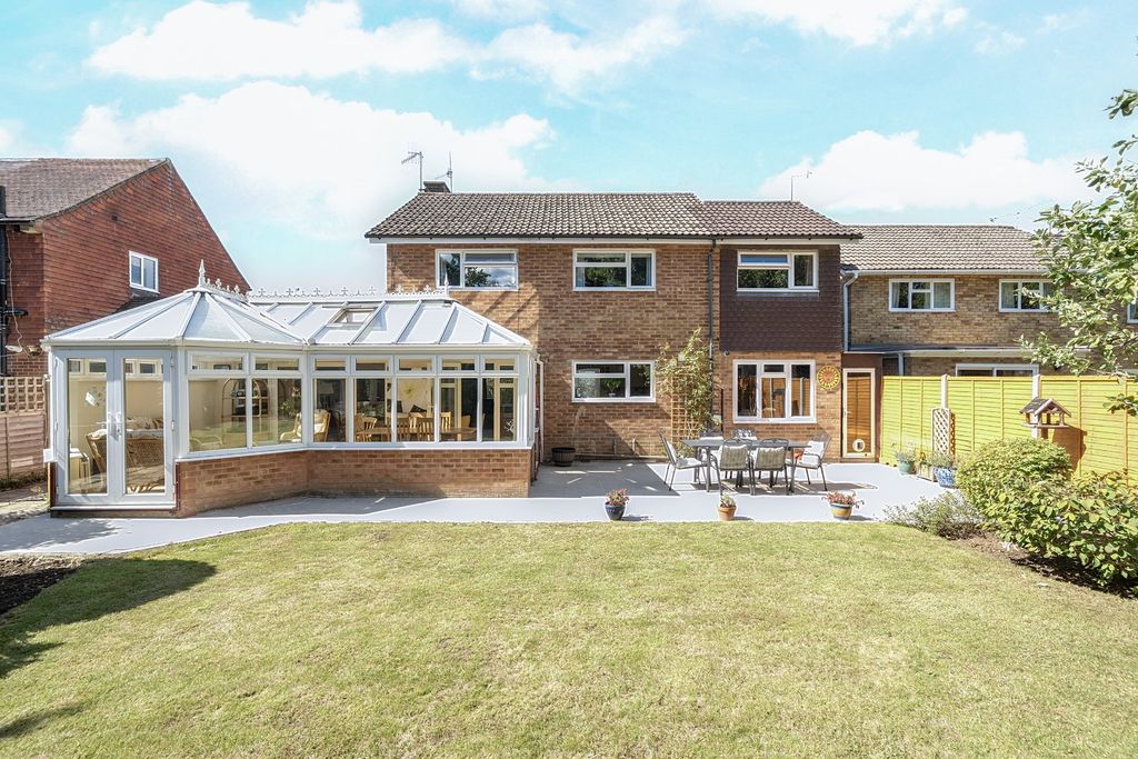 Property photo 2 of 20 Rear Aspect