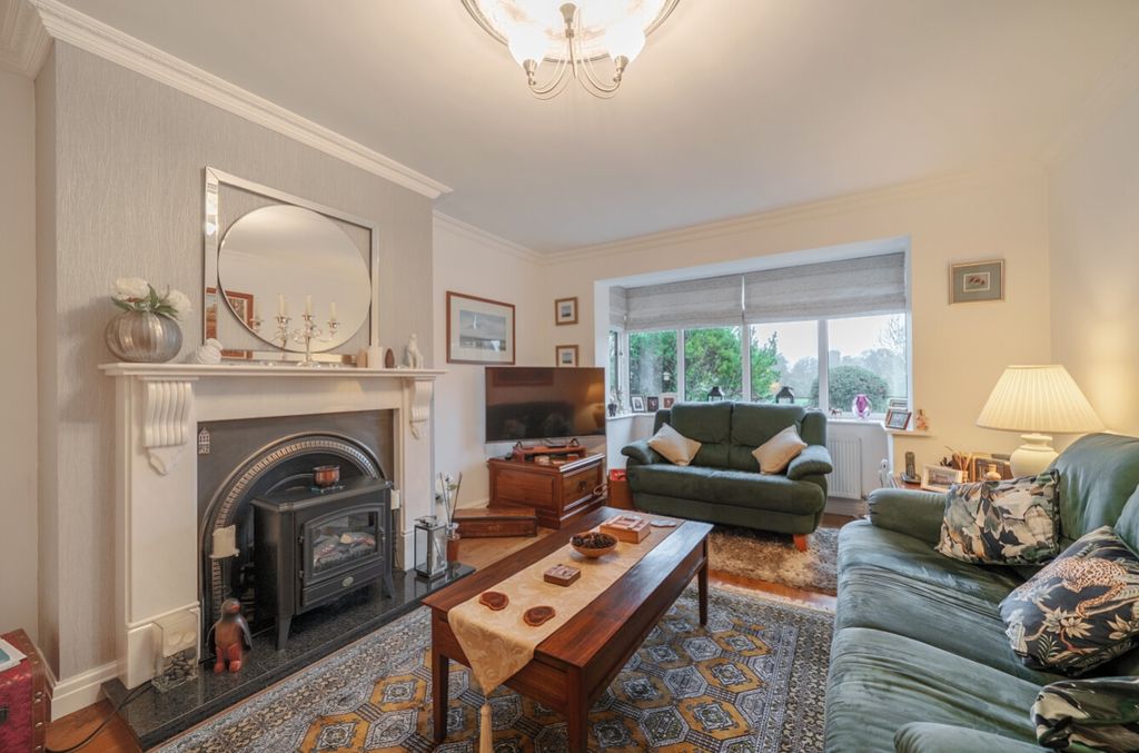 Property photo 2 of 28 1382460-1-6917607F2d14F