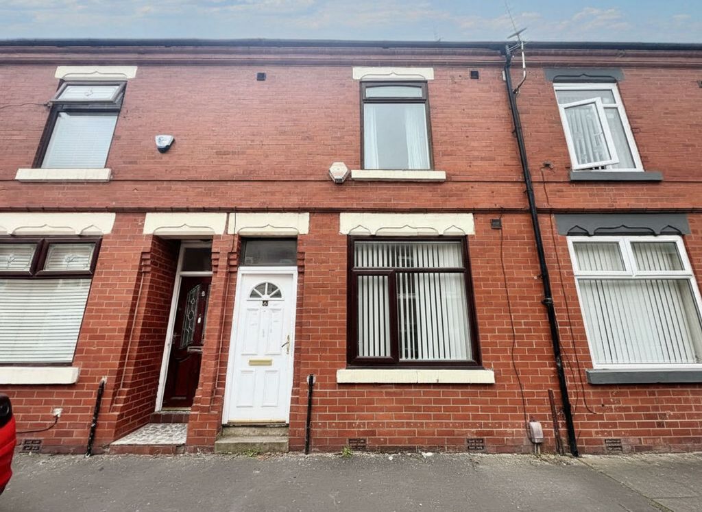 Property photo 1 of 5 External