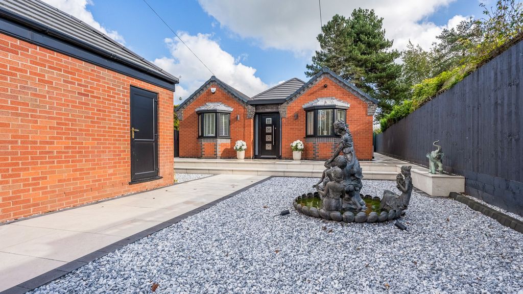 Property photo 1 of 30