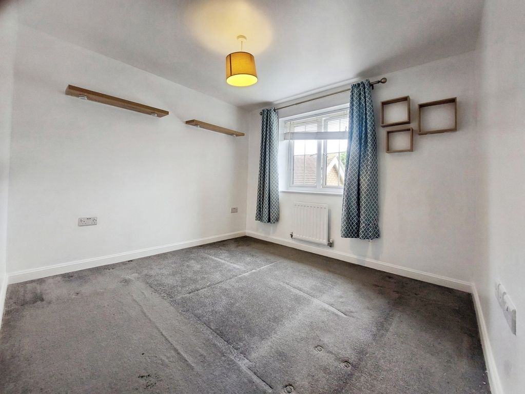 Property photo 3 of 11 Pbox-Img.Jpg