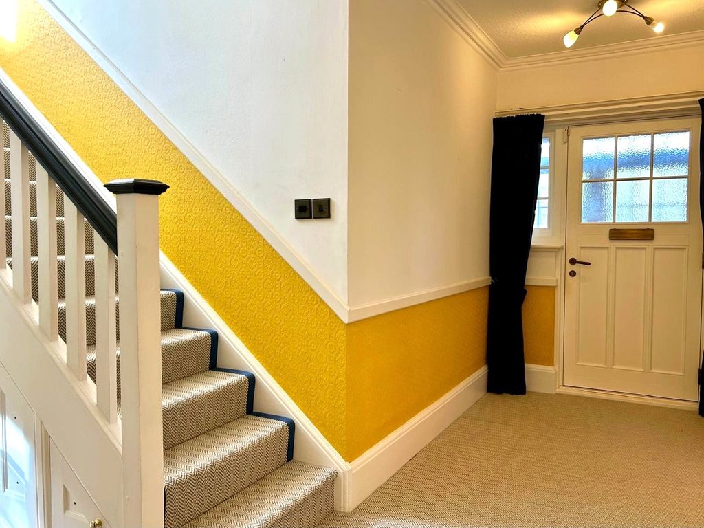 Property photo 3 of 24 Hallway