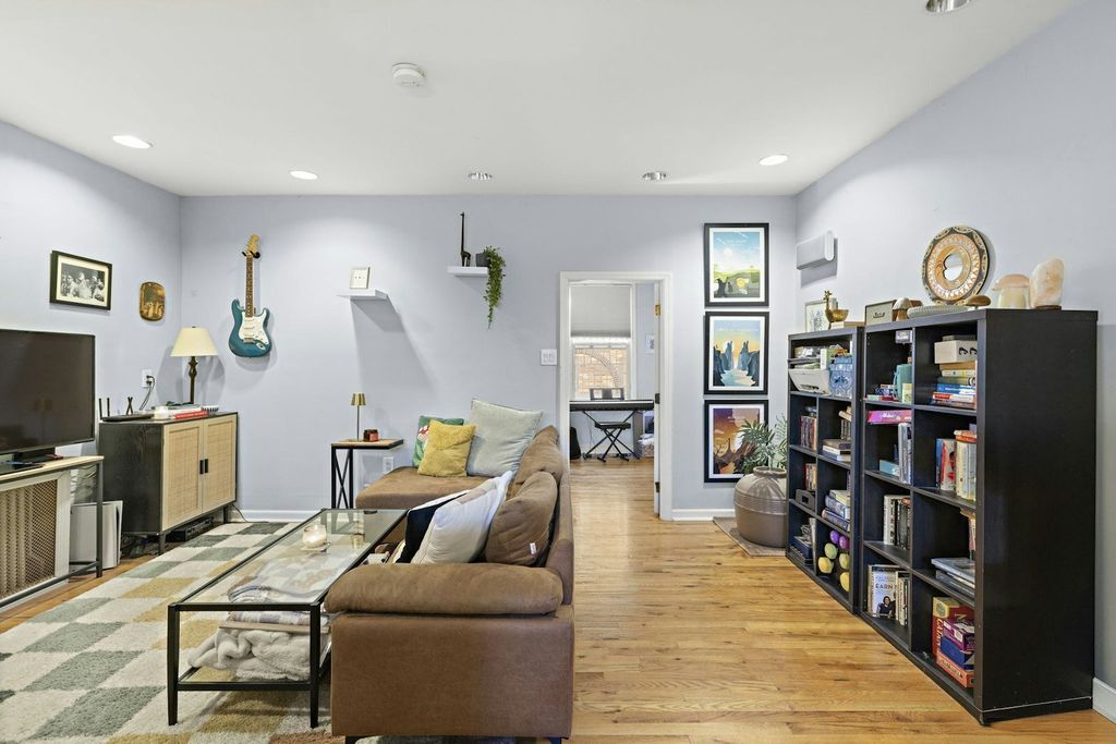 Property photo 3 of 14 <Alttext/>