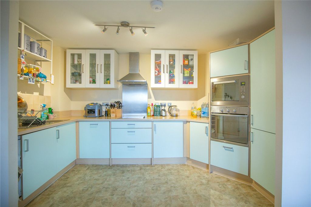 Property photo 3 of 14 Picture No. 14