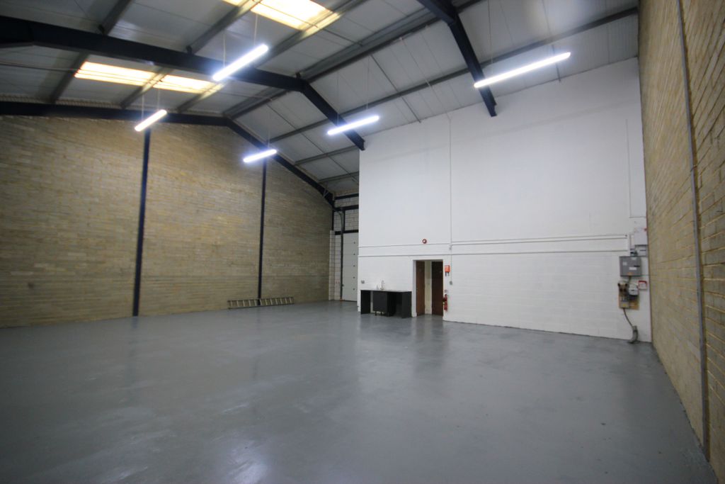 Property photo 2 of 5