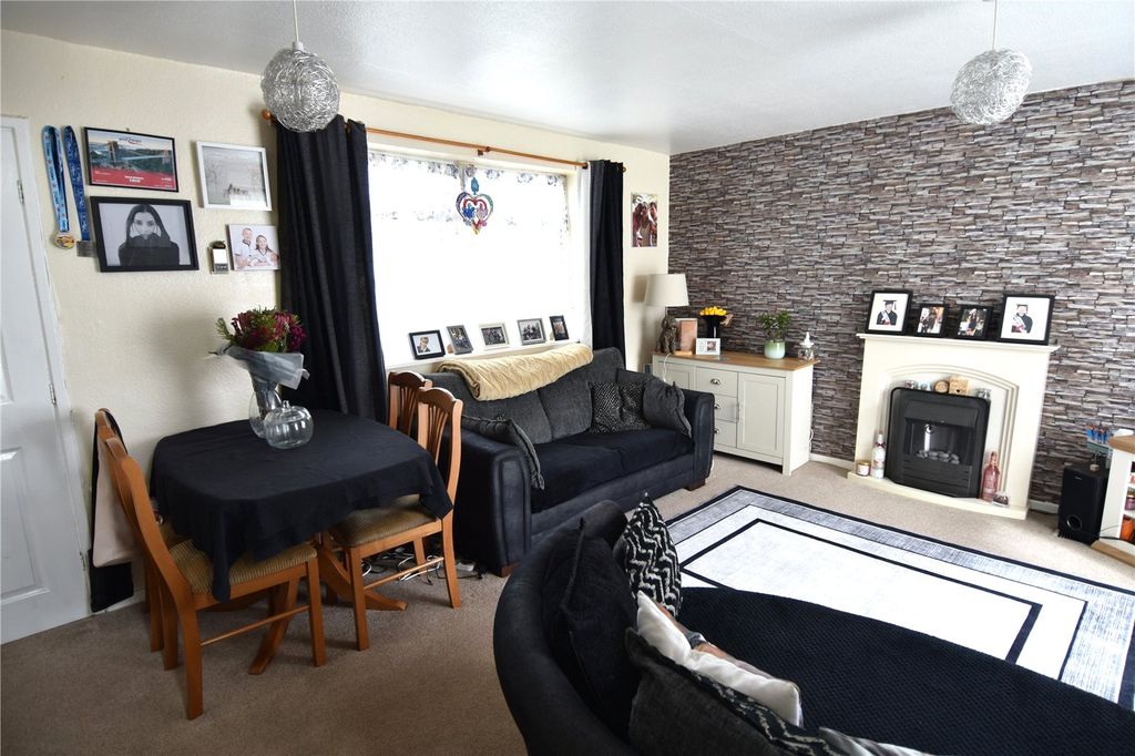 Property photo 3 of 12 Picture No. 12