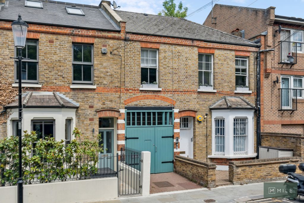 Property photo 2 of 16 1-W