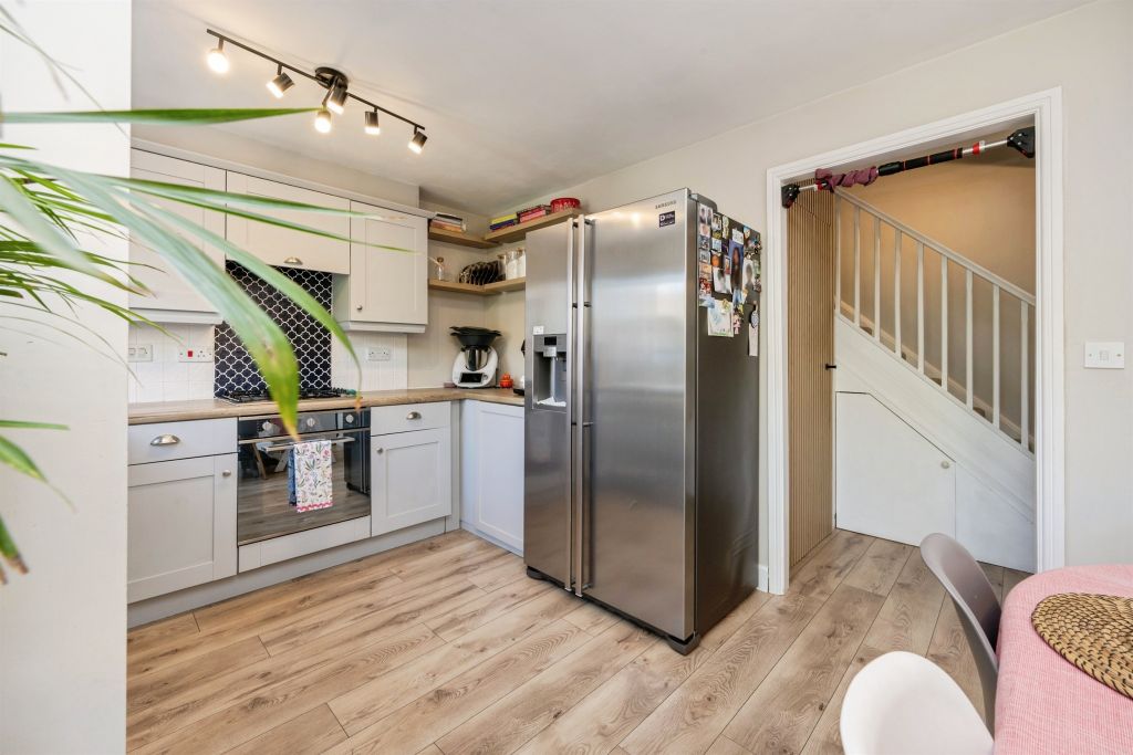 Property photo 3 of 36