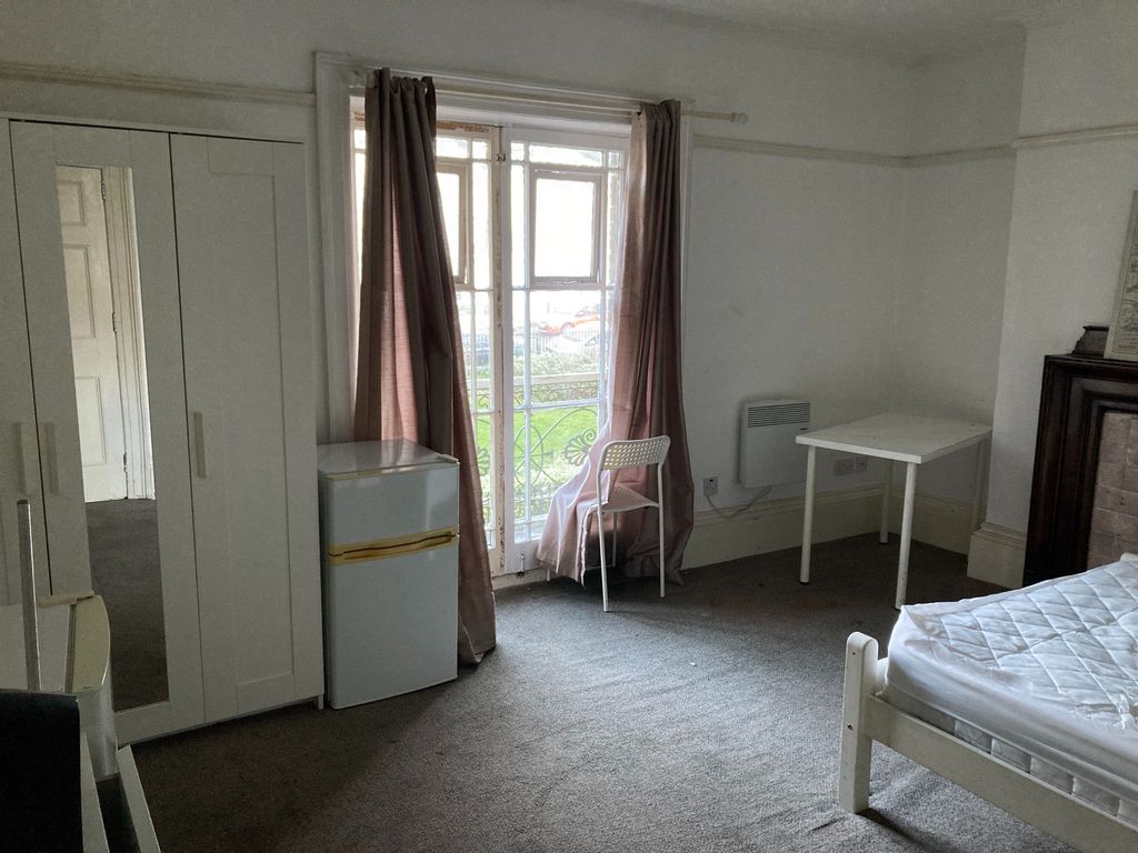 Property photo 2 of 2