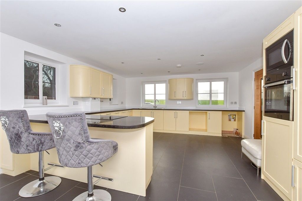 Property photo 2 of 17 Kitchen/ Diner