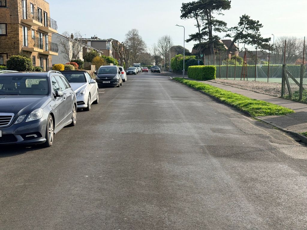 Property photo 3 of 19