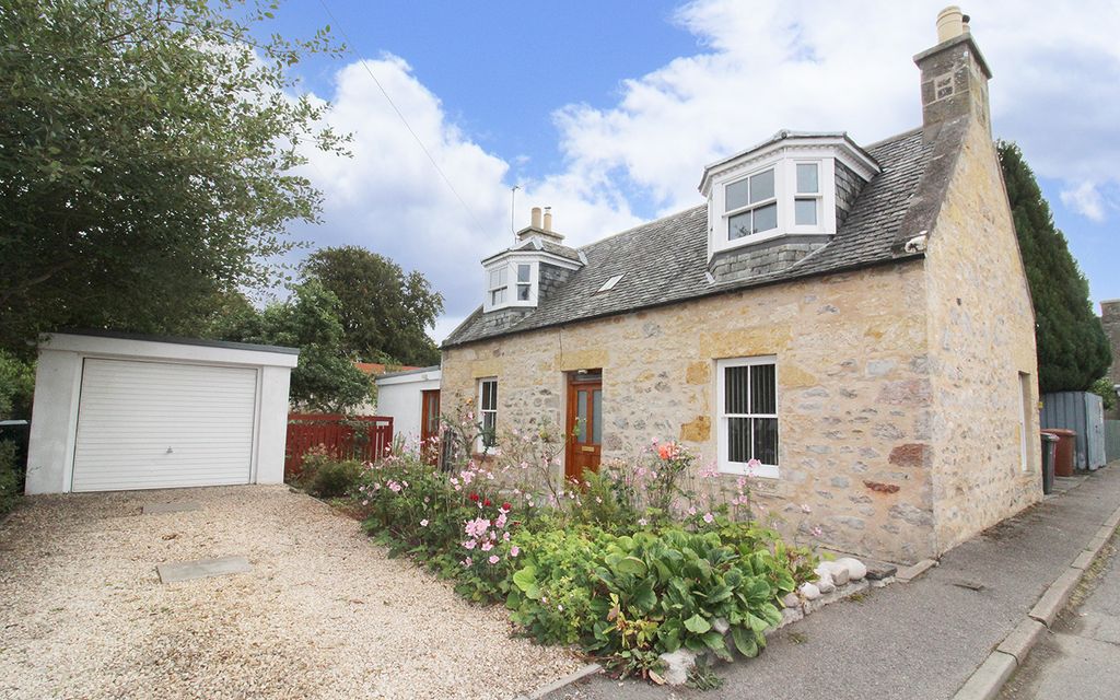 Property photo 1 of 21
